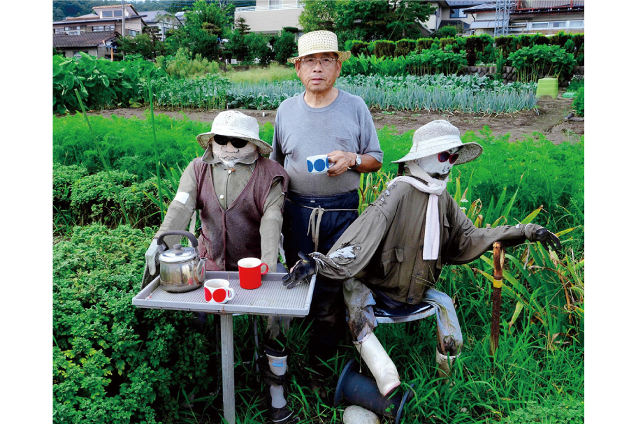 4_1_案山子と一杯_大岡雅人_高崎市