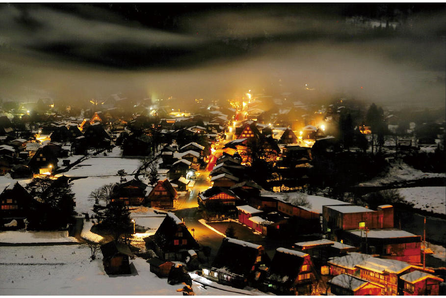 1_6_夜霧の白川郷　神保忠雄　高崎市