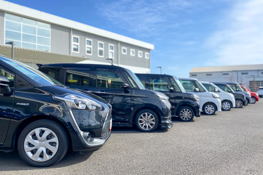 高崎とんやまち店U-Car　展示場